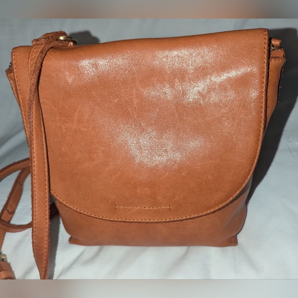 Marta Ponti Portugal  Brown Leather Crossbody Bag
